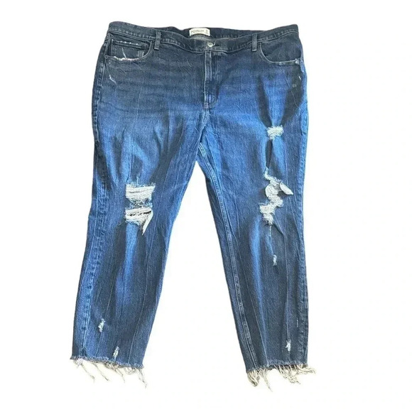 Abercrombie & Fitch Denim - Abercrombie & Fitch High Rise Mom Jean Side 22S